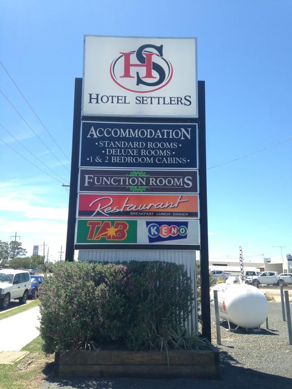 Hotel Settlers Biloela Exteriör bild