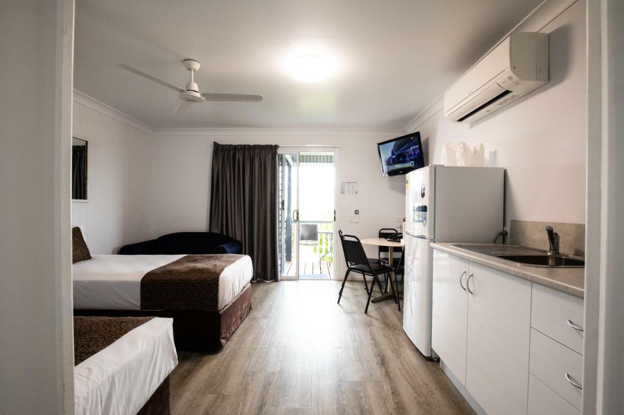 Hotel Settlers Biloela Exteriör bild