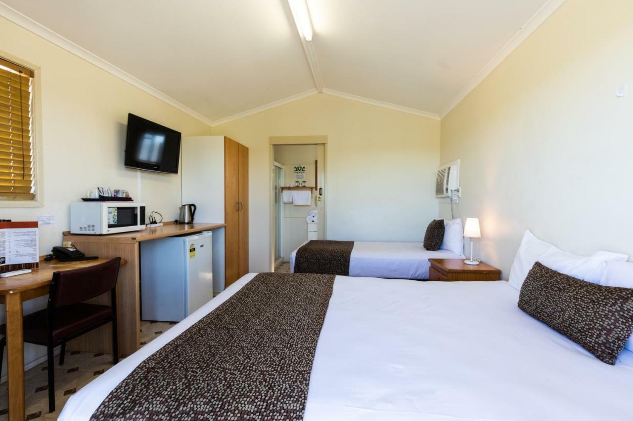 Hotel Settlers Biloela Exteriör bild