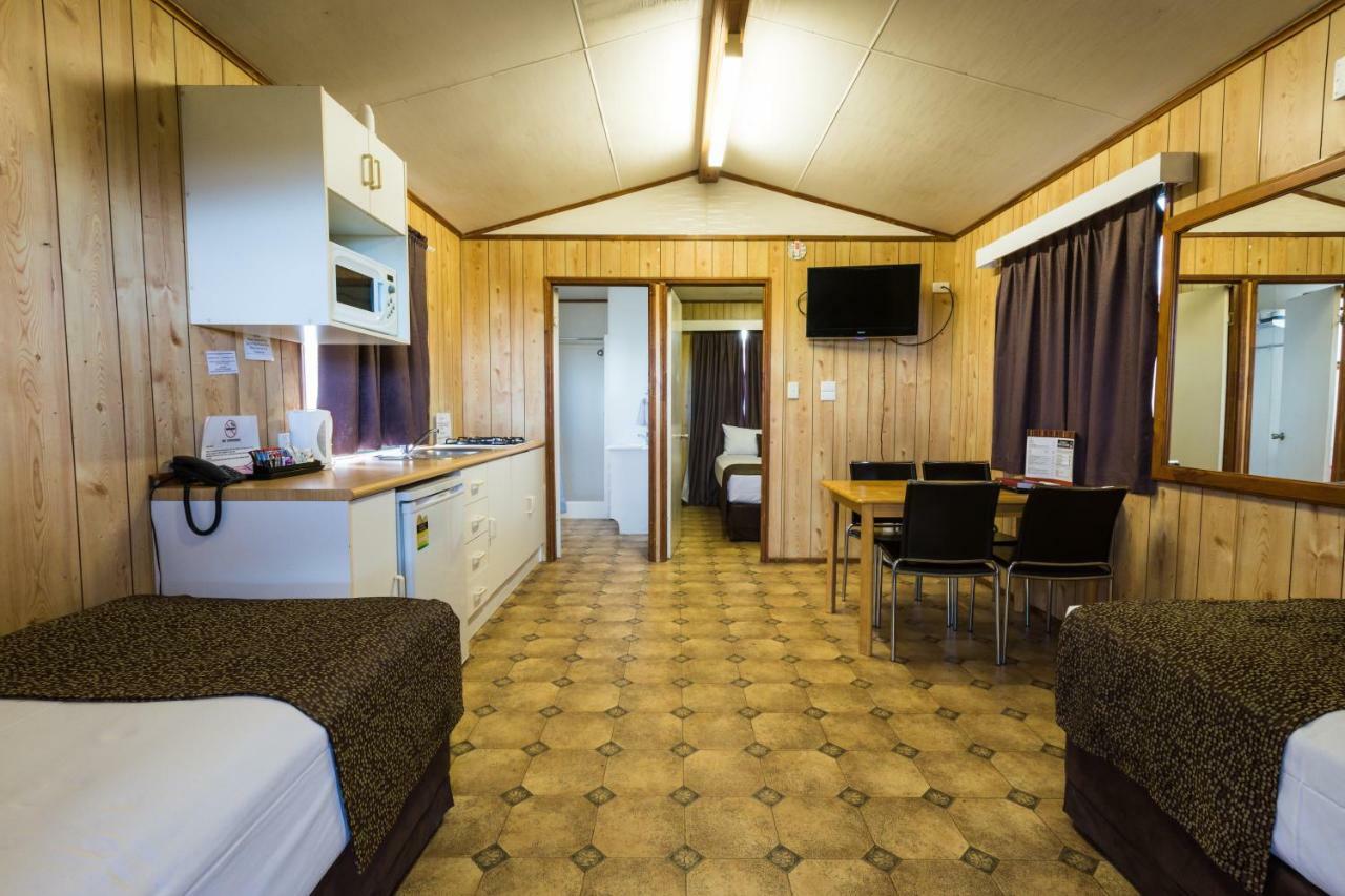 Hotel Settlers Biloela Exteriör bild