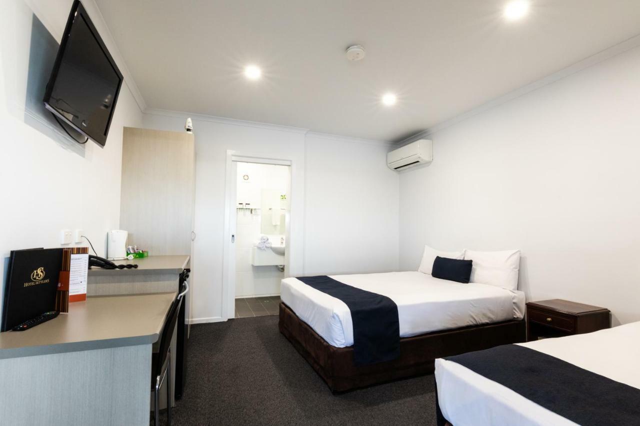 Hotel Settlers Biloela Exteriör bild